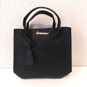 Senyunuo Black Gold Pebbled Faux Leather Double Handle Zip HandBag
